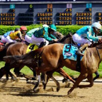 0501_ky_churchill_downs_horse_race_800x533