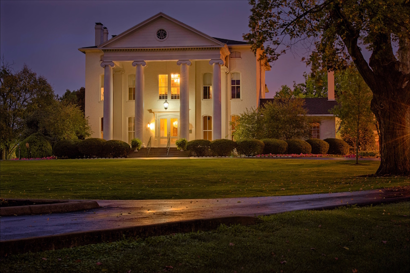 lexky-mansion-0129-hor-clsc_800x533